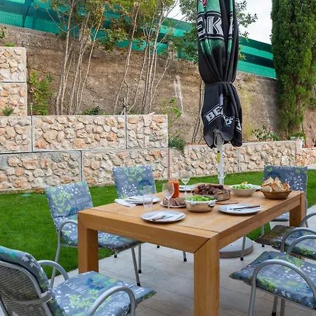 Ferienvilla Leoma Mit Privatem Pool Holiday home