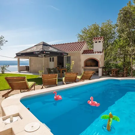 Ferienvilla Leoma Mit Privatem Pool Marusici (Split-Dalmatia)